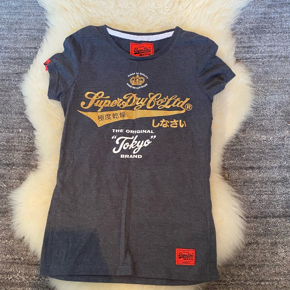 super dry t shirt never worn